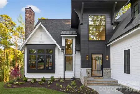 New construction Single-Family house 1209 Meadowood Ln, Charlotte, NC 28211 - image 4