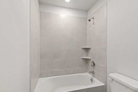 New construction Single-Family house 12022 Curlin Dr, Willis, TX 77318 plan Hampton - image 6