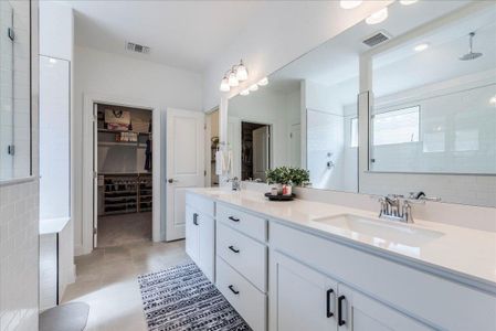 New construction Single-Family house 286 Muddy Creek Way, Kyle, TX 78640 McKinney- photo 16 16