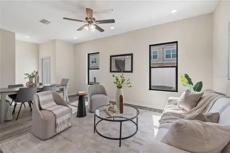 New construction Townhouse house 4352 Cambio Gardens Ct, Tampa, FL 33610 - image 3