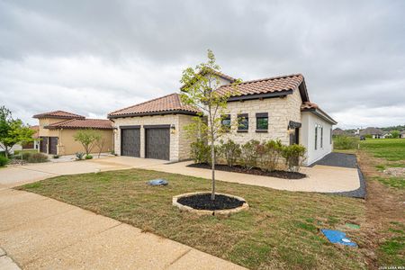 New construction Single-Family house 2053 Toscano Wy, Kerrville, TX 78028 - image