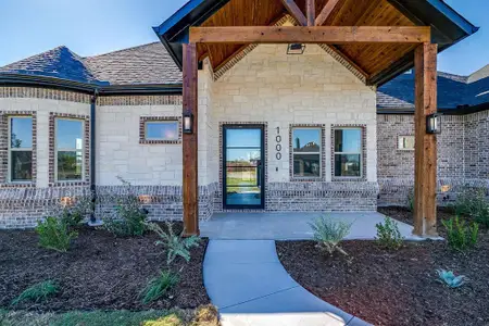 New construction Single-Family house 1000 Elevation Trl, Weatherford, TX 76087 - image