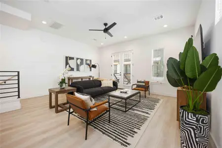New construction Single-Family house 7807 Amelia Rd, Unit A, Houston, TX 77055 - image 5