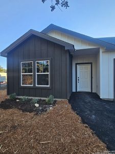 New construction Single-Family house 7205 Exeter, Spring Branch, TX 78070 - image