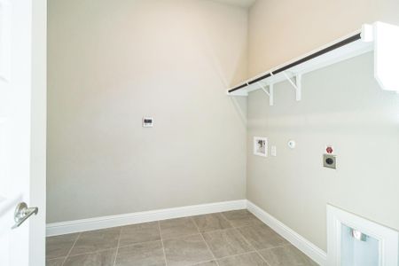 New construction Single-Family house 345 Olinda Wy, Liberty Hill, TX 78642 plan Lincoln 5130 - image 16