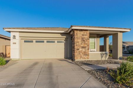 New construction Single-Family house 5709 N 192Nd Avenue, Litchfield Park, AZ 85340 - photo 0