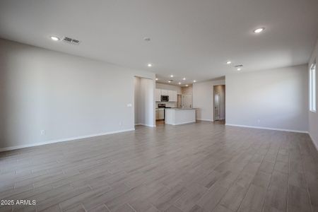 New construction Single-Family house 39980 W Bravo Dr, Maricopa, AZ 85138 Brant- photo 12 12