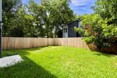 New construction Single-Family house 3611 Munson St, Austin, TX 78721 - image
