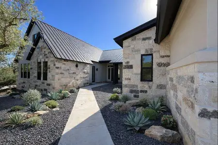 New construction Single-Family house 202 Brown Saddle Cv, Driftwood, TX 78619 - image