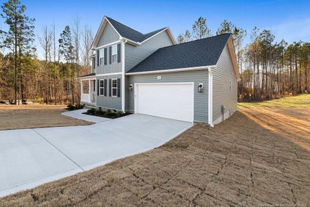 New construction Single-Family house 106 Uwharrie Wy, Sanford, NC 27330 - image