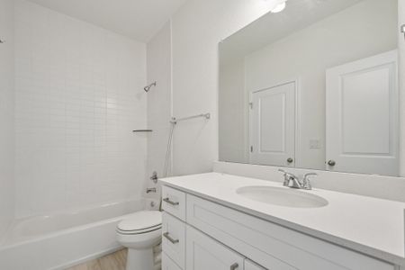 New construction Single-Family house 508 Young St, Buda, TX 78640 plan Lamar - image 12