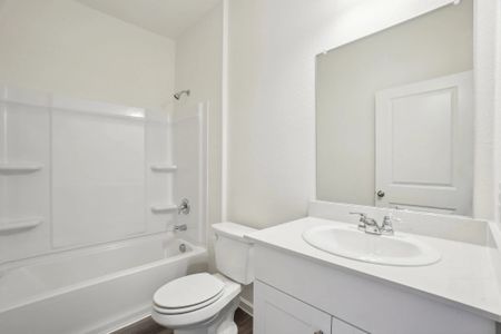 New construction Single-Family house 7757 Fern Xing, San Antonio, TX 78252 plan Apollo - image 8