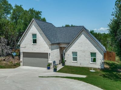 New construction Single-Family house 2612 Houston Ct, Granbury, TX 76048 - image