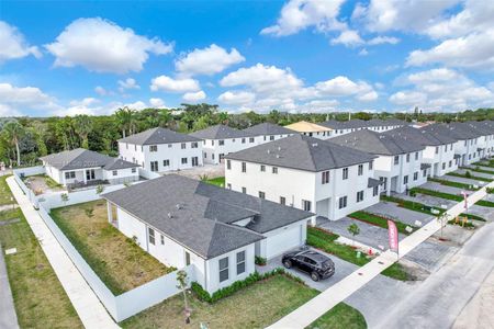 New construction Townhouse house 22483 Sw 125 Ave, Unit A, Miami, FL 33170 null- photo 11 11