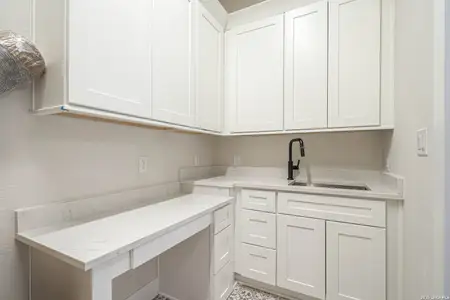 New construction Single-Family house 2032 Toscano Wy, Kerrville, TX 78028 - image 6