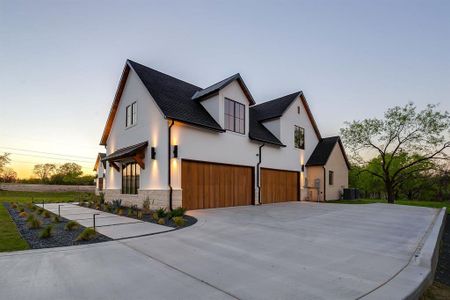 New construction Single-Family house 3070 Winding Creek Trl, Aledo, TX 76008 - image