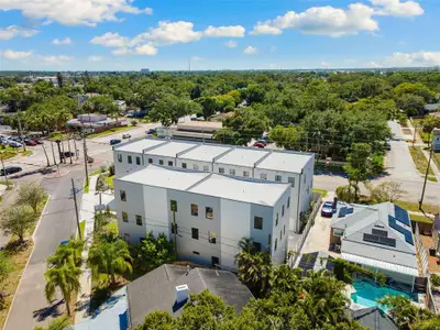 New construction Townhouse house 2209 16Th St N, St. Petersburg, FL 33704 null- photo 0