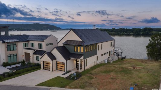 New construction Single-Family house 144 Riverfront Ln, Kingsland, TX 78639 - image