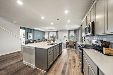 New construction Single-Family house 8002 Coral Dr, Texas City, TX 77591 plan Lassen - image 13