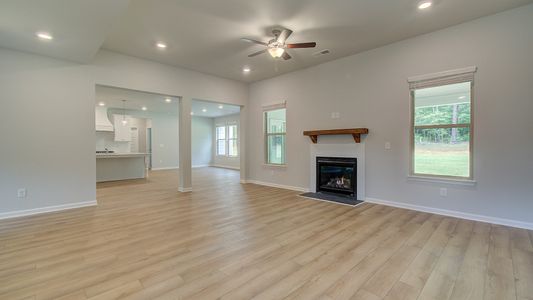 New construction Single-Family house 31 Cooper Cove E, Fayetteville, GA 30214 Emerson II- photo 28 28