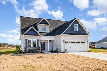 New construction Single-Family house 102 Bella Pl, La Grange, NC 28551 plan Austin - image