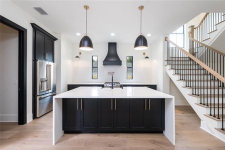 New construction Single-Family house 818 W Kentucky Ave, Tampa, FL 33603 - image 18