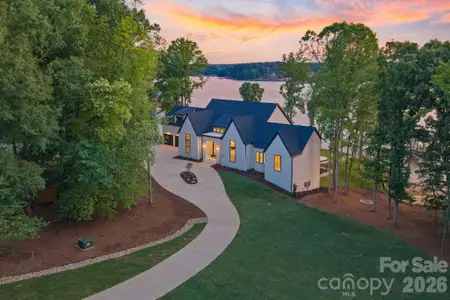 New construction Single-Family house 127 Tinker Pl, Troutman, NC 28166 - image