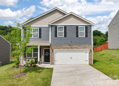 New construction Single-Family house 65 Valleywood Dr, Waynesville, NC 28786 - image