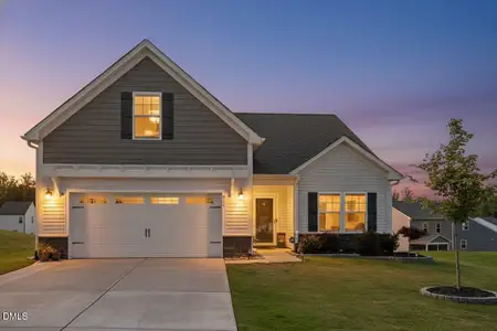 New construction Single-Family house 811 Bent Willow Dr, Clayton, NC 27527 - image