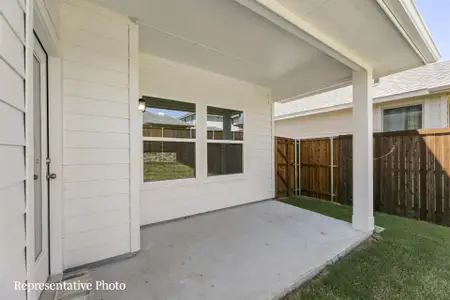 New construction Single-Family house 1745 Edgeway Dr, Aubrey, TX 76227 plan Archer - image