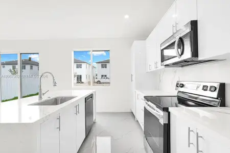 New construction Townhouse house 22555 SW 125th Ave, Unit 13A, Miami, FL 33170 - image 3