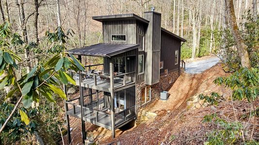 New construction Single-Family house 63 Speckled Feather Pass, Sapphire, NC 28774 - image