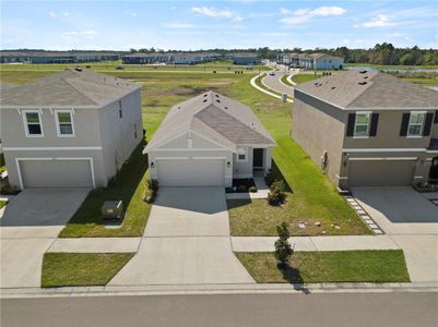 New construction Single-Family house 6250 Wandering Willow Dr, Wesley Chapel, FL 33545 - image