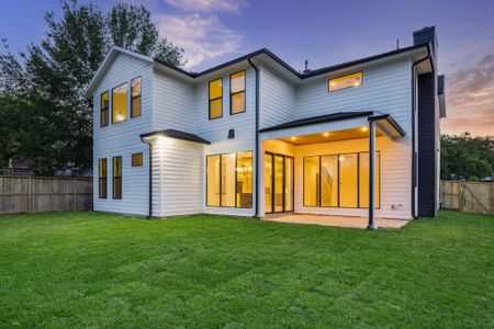 New construction Single-Family house 1112 Kinley Ln, Houston, TX 77018 null- photo 0