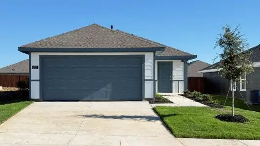 New construction Single-Family house 1312 Denim St, Krum, TX 76249 plan Barton - image