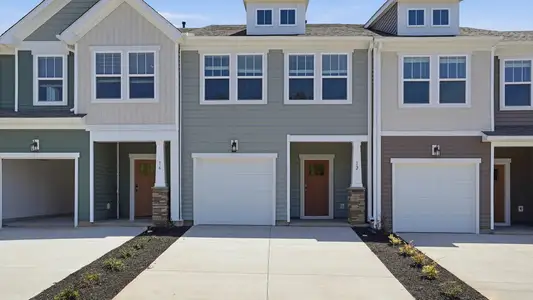New construction Townhouse house 12 Shoemaker Rd, Greenville, SC 29617 plan Litchfield - image