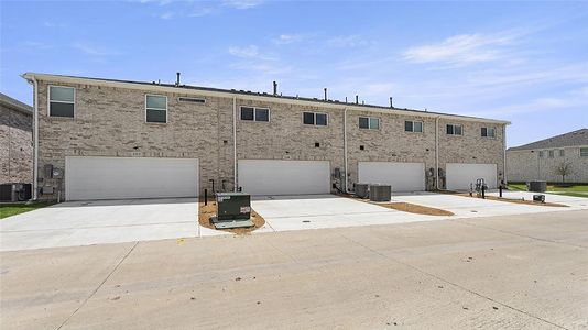 New construction Townhouse house 1209 Morgan Dr, Sherman, TX 75090 Travis- photo 26 26