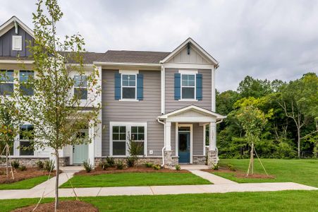 New construction Fourplex house 10013 Mamillion Dr, Huntersville, NC 28078 - photo 0