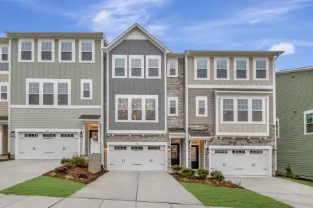 New construction Townhouse house 2724 Hunter Woods Dr, Apex, NC 27502 plan Buckingham - image