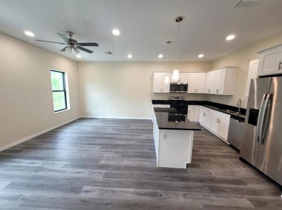 New construction Townhouse house 4351 Cambio Gardens Ct, Tampa, FL 33610 - image 10