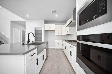 New construction Single-Family house 13944 Margaret Ponce Ave, El Paso, TX 79928 plan Capitan - image 3