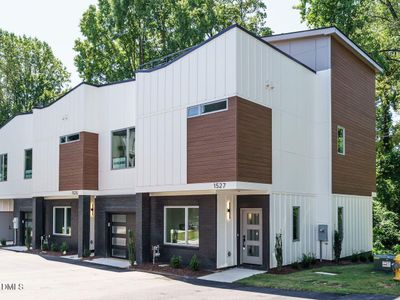 New construction Townhouse house 1527 Havenmont Ct, Raleigh, NC 27608 - image