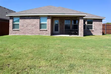 New construction Single-Family house 9805 Mescalbean Blvd, Fort Worth, TX 76036 - image