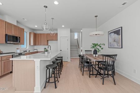 New construction Townhouse house 610 Rocky Knob Ct, Raleigh, NC 27601 - image 6