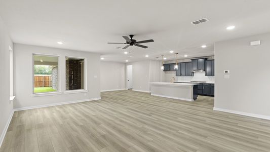 New construction Single-Family house 1412 Waterford Dr, Celina, TX 75009 plan Winchester - image 17