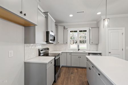 New construction Single-Family house 111 Mohawk Dr, Louisburg, NC 27549 - image 10