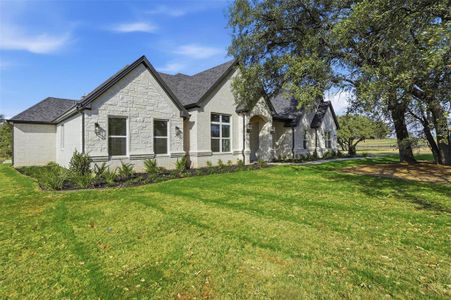 New construction Single-Family house 104 Trace Dr, Weatherford, TX 76087 - image