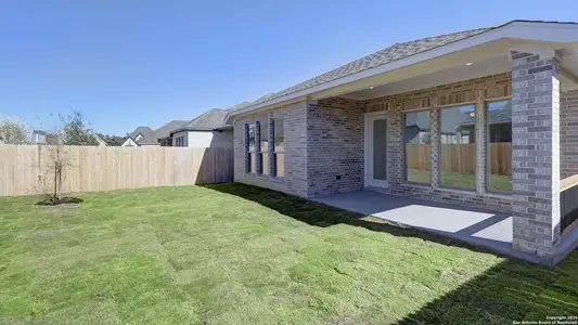 New construction Single-Family house 9933 Paladin Rdg, San Antonio, TX 78254 plan 2169W - image 4