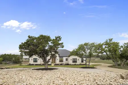 New construction Single-Family house 34737 Carries Crk, Bulverde, TX 78163 - image