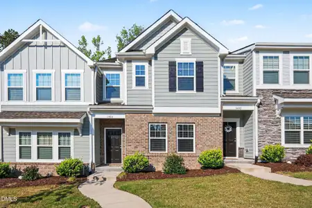 New construction Single-Family house 1404 Latham Garden Dr, Wake Forest, NC 27587 - image